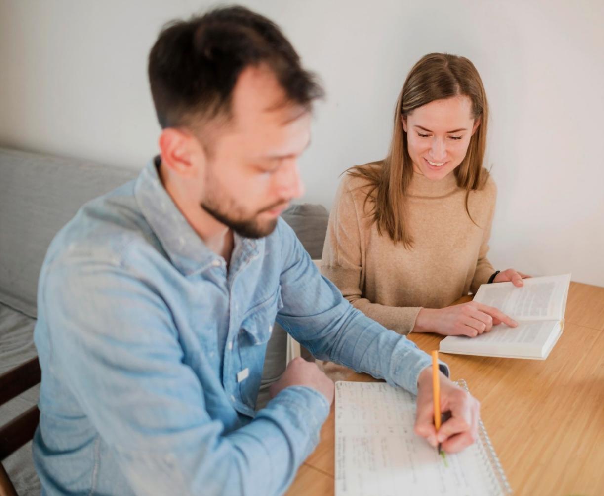 Session de travail collaboratif sur la modélisation de scénarios financiers